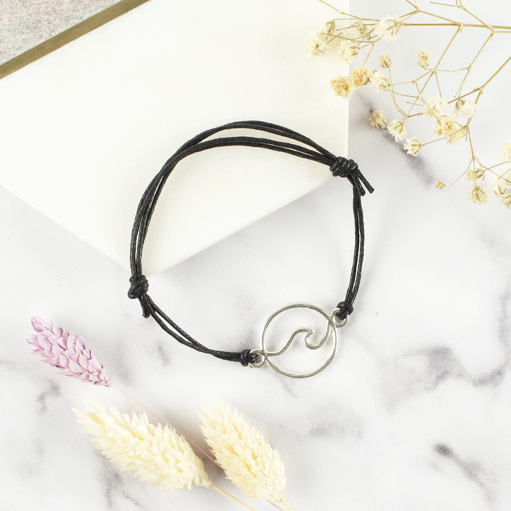 Stay Wild Wave Charm Wish Bracelet